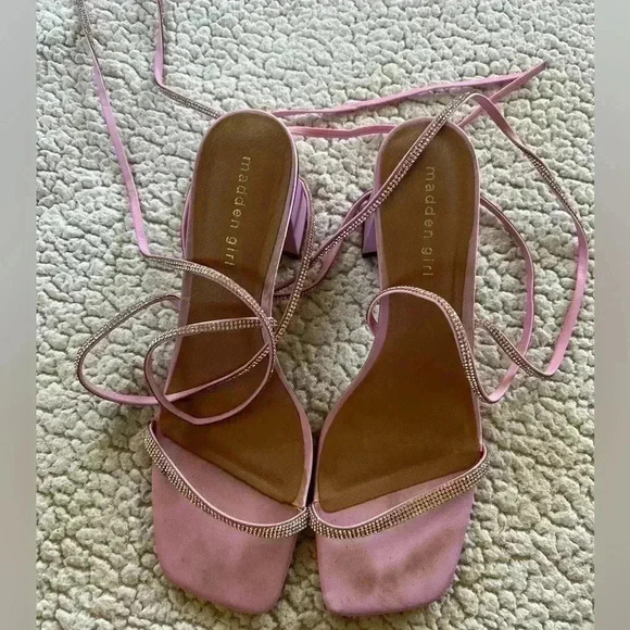 Madden Girl Chunky Sandal Embellished Heels size 11 - Picture 3 of 3